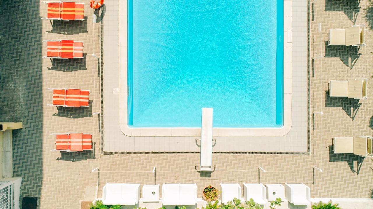 Hotel Beverly Rimini Exterior foto