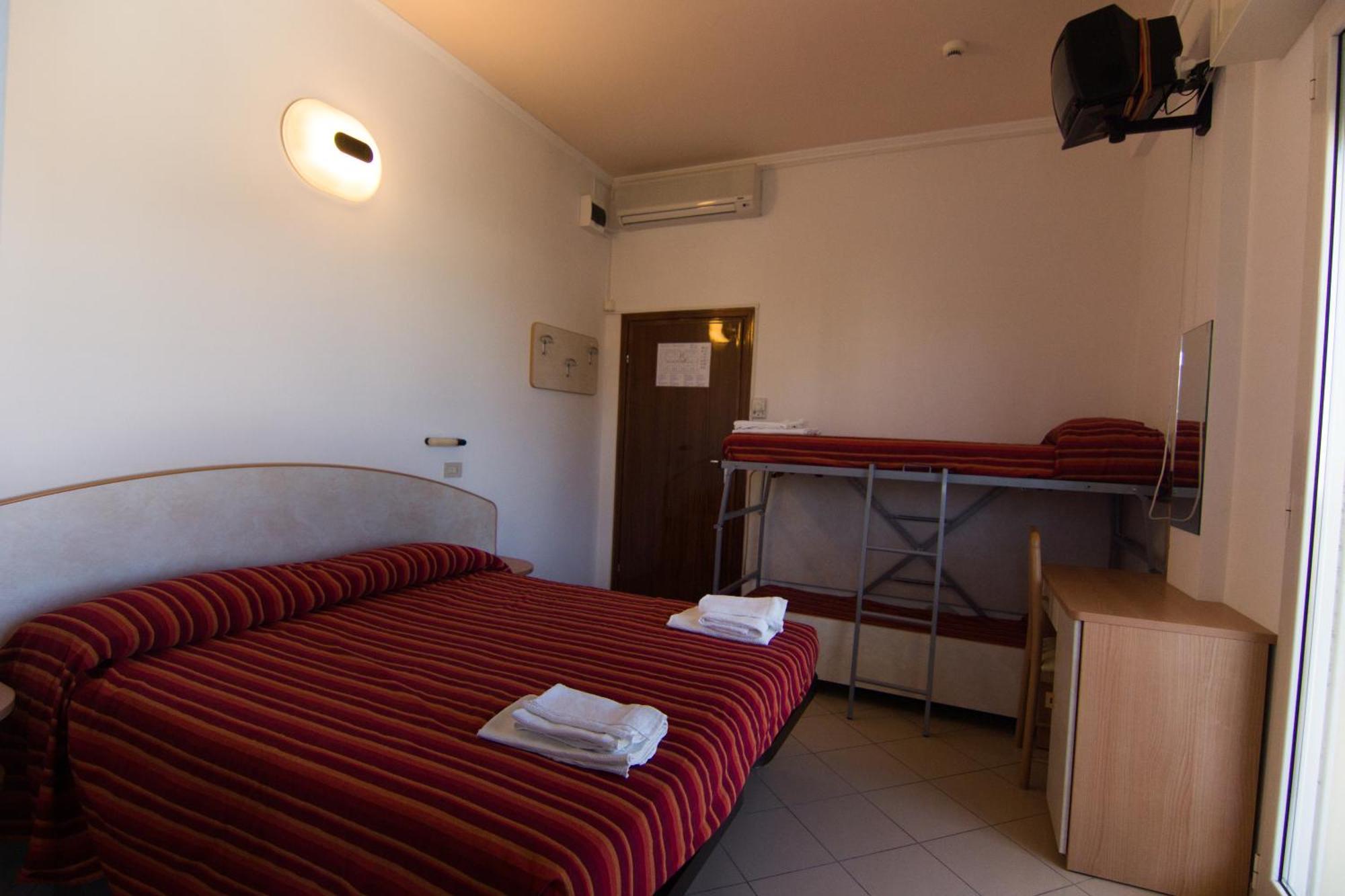 Hotel Beverly Rimini Cameră foto